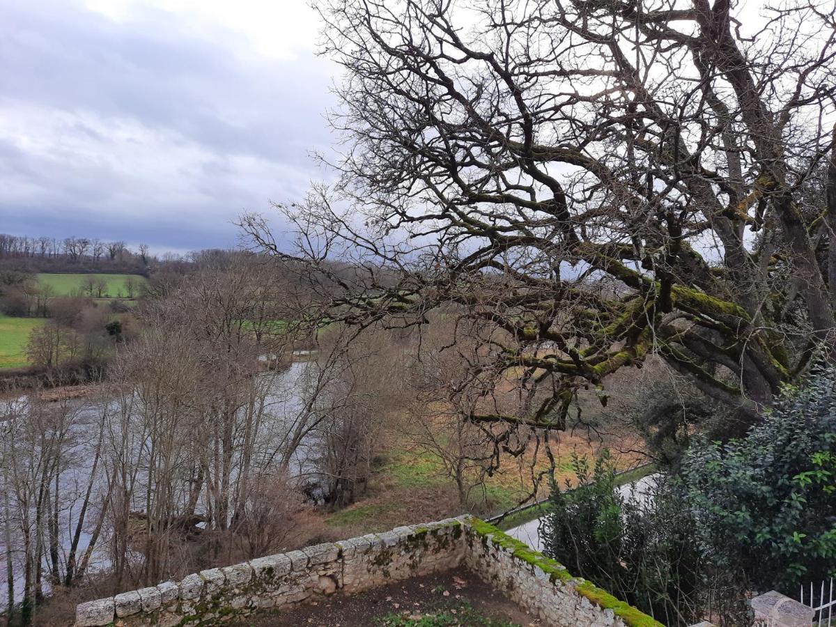 Villa Du Cerf Thibault Le Blanc Buitenkant foto